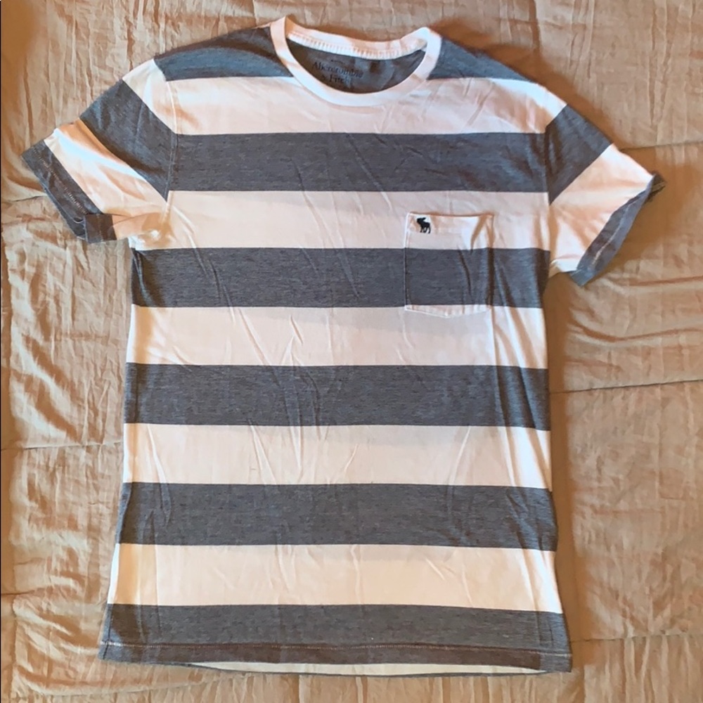 3 Abercrombie & Fitch Pocket T-Shirts